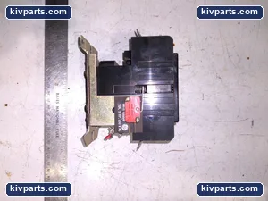 General Electric CR353 Contactor – actual item, photo 2 of 8
