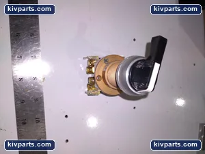 Allen-Bradley 800H-NP17KK4AAXX Heavy Duty Selector Switch – actual item, photo 4 of 6