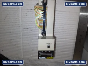 Omron C200H-OD21B PLC – actual item, photo 3 of 4