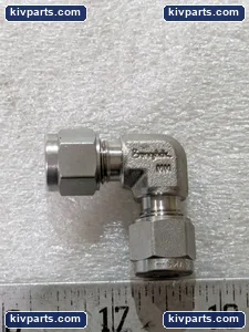 Swagelok 09937-09 SS Union Elbow Fitting – actual item, photo 3 of 8