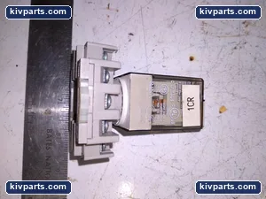 Allen-Bradley 700-HA33Z24 Relay – actual item, photo 3 of 6