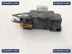 ICE 2/ORDER Cube Relay with Socket Base – actual item, photo 3 of 8