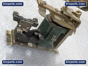 General Electric C100 B10 Relay – actual item, photo 3 of 5
