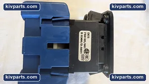 Kraus Naimer KG64B Panel Mount Disconnect Switch – actual item, photo 6 of 9