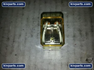 IDEC RH2B-UDC12V Power Relay – actual item, photo 2 of 3