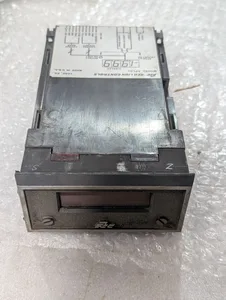 Red Lion APLCL400 Controls – actual item, photo 1 of 7