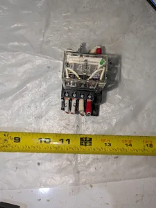 Omron LY4N D2 Relay
