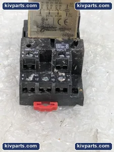 Schneider Electric RPM32B7 Telemecanique Relay – actual item, photo 3 of 4