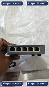 Tp-link TL-SG105 Gigabit Desktop Switch – actual item, photo 3 of 6