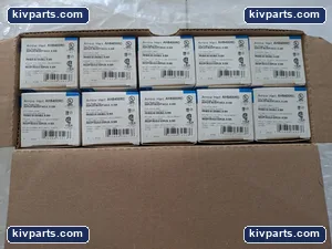 Arrow Hart AH8400RD Duplex Receptacle – actual item, photo 2 of 3
