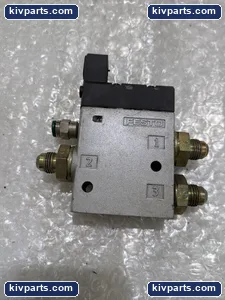 Festo CPE24-M1H-3GLS-3/8 163169 Solenoid Valve – actual item, photo 3 of 6