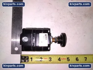 Parker R210-02C Diaphragm Operated Regulator – actual item, photo 2 of 4