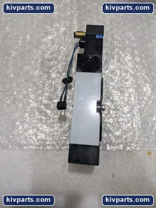 Kuroda PCS2415 100H3 Solenoid Valve – actual item, photo 4 of 5