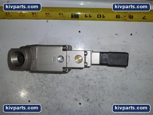 SMC VO301-001D Solenoid Valve – actual item, photo 4 of 14