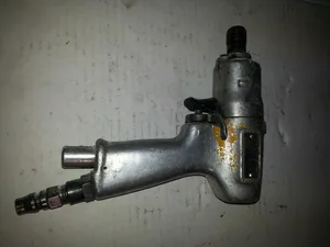 Uryu UX-450D Oil Pulse Driver Air Tool