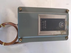 Allen-Bradley Bulletin 837 Temperature Control