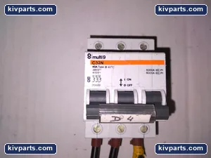 Merlin Gerin C32N Miniature Circuit Breaker – actual item, photo 2 of 4