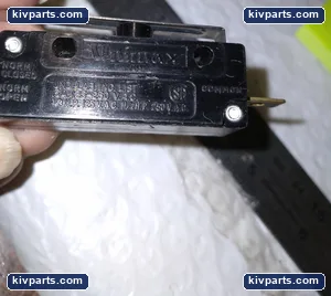 Unimax L-147 Limit Switch...each – actual item, photo 6 of 8