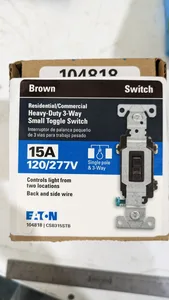 Eaton 104818 Toggle Switch
