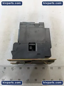 Square D 8903 SMO2 Lighting Contactor – actual item, photo 8 of 11