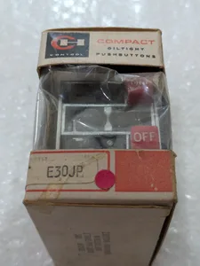 Cutler-Hammer E30JP Oiltight Pushbutton 2 Button