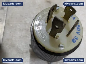 Hubbell Connector Locking Plug – actual item, photo 4 of 6