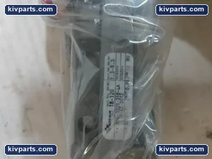 Versa BSG-3328-316-L14-XXV-44-D012 Solenoid Valve – actual item, photo 3 of 4
