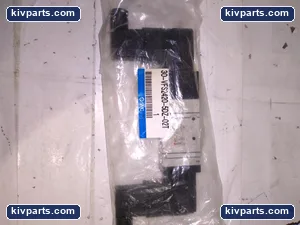 SMC 30-VFS2420-5DZ-02T Pilot Solenoid Valve – actual item, photo 2 of 3
