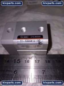 SMC 11-CDQSB12-5D Cylinder – actual item, photo 2 of 3