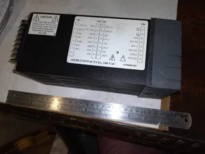 Honeywell UDC5300 Process Controller