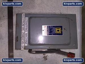 Square D Safety Switch – actual item, photo 5 of 8