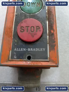 Allen-Bradley 800S-3SC Pushbutton – actual item, photo 6 of 10
