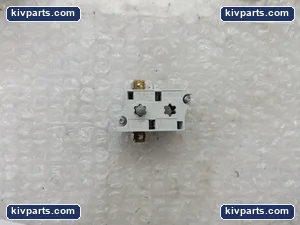 Cutler-Hammer 10250T71 1 LONC Series D2 Push Button – actual item, photo 3 of 7