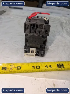 Telemecanique LA2 DT2 Timer – actual item, photo 3 of 5