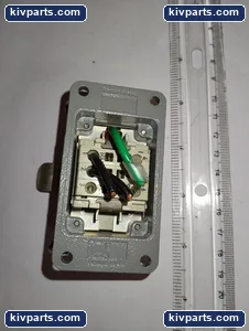 Harting Hanes Female Connector – actual item, photo 3 of 5