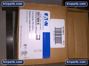 Eaton TR7740V-K Receptacle USB Charger – actual item, photo 3 of 4