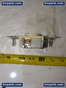 Hubbell 8310-1 Single Receptacle – actual item, photo 4 of 7