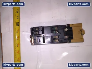 Allen-Bradley 700-P400A1 AC Relay – actual item, photo 3 of 10