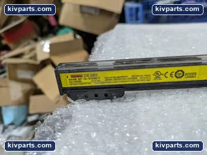 Keyence GL-S32SH-T Safety Light Curtain Transmitter – actual item, photo 2 of 5