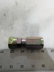 Parker W-30 Tube Fitting Coupling Adapter
