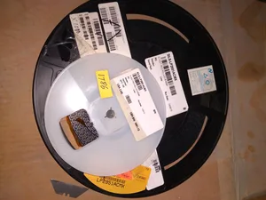 National Semiconductor LP2951ACMX Adjustable LDO Voltage Regulator