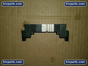 SMC NVJ3340 Pneumatic Solenoid Valve – actual item, photo 3 of 3