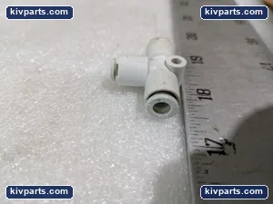 SMC 6/ORDER One-Touch Reducer Tee Fitting – actual item, photo 4 of 8