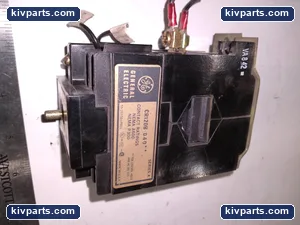 General Electric 55-513696G2 Industrial Relay – actual item, photo 2 of 6