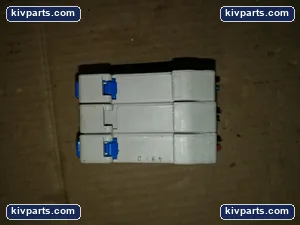 Gould USM3I Ultrasafe Fuse Holder – actual item, photo 3 of 4