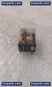Schneider Electric B2AR2V20 Square Miniature Relay – actual item, photo 2 of 5