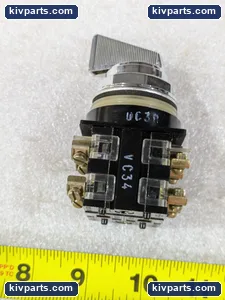 General Electric CR104P Electrics Selector Switch – actual item, photo 4 of 8