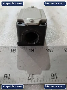 Siemens 3SE2 Position Limit Switch – actual item, photo 7 of 11