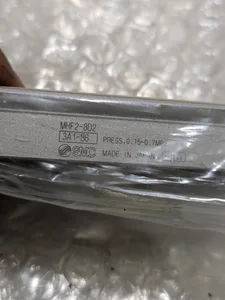 SMC MHF2-8D2 Air Cylinder