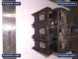 General Electric TEF136M1100 Circuit Breaker – actual item, photo 3 of 6